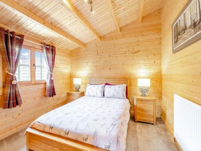 Lochinvar - Clydesdale Log Cabin With Hot Tub แอร์ดรี ภายนอก รูปภาพ