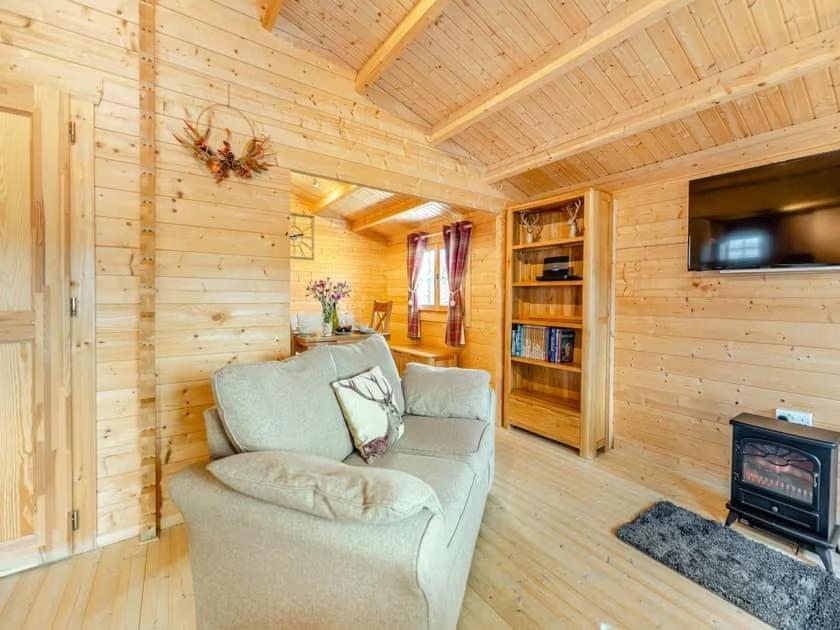 Lochinvar - Clydesdale Log Cabin With Hot Tub แอร์ดรี ภายนอก รูปภาพ